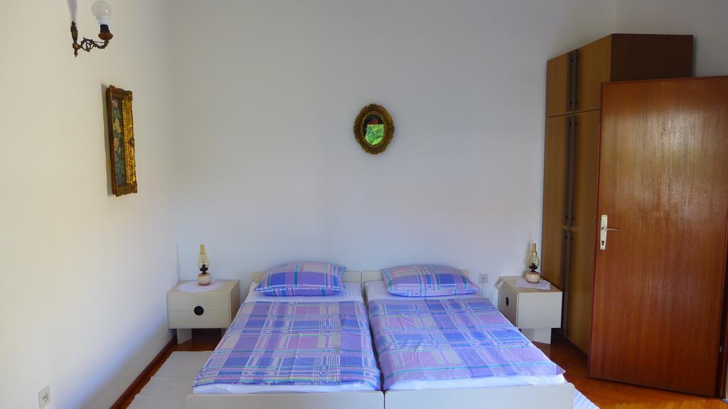 Guest House Kuzmanic Hvar Island Δωμάτιο φωτογραφία
