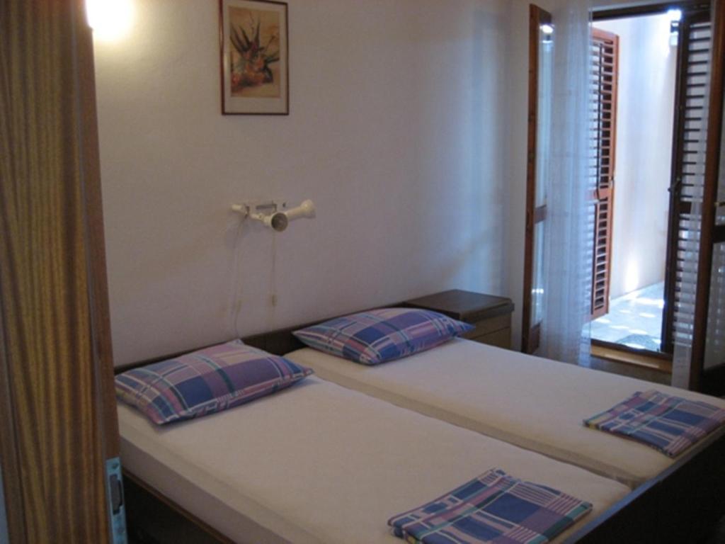 Guest House Kuzmanic Hvar Island Δωμάτιο φωτογραφία